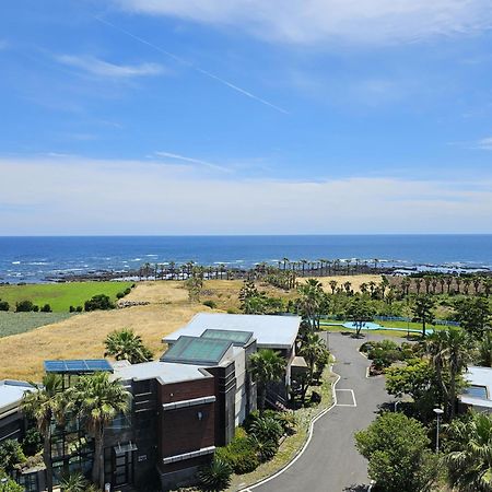 Jeju Hotel Scarboro Сеогвипо Екстериор снимка