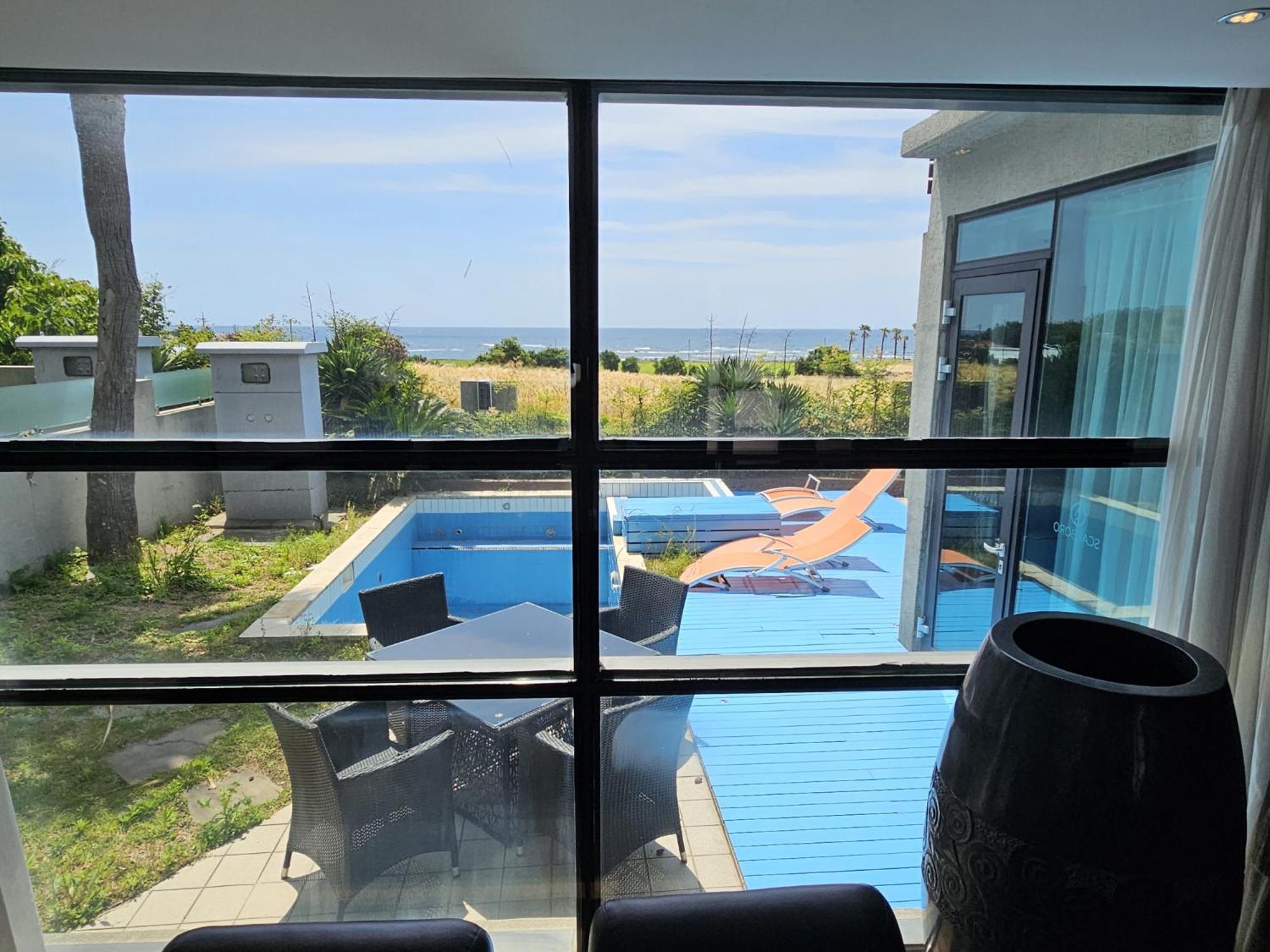 Jeju Hotel Scarboro Сеогвипо Екстериор снимка