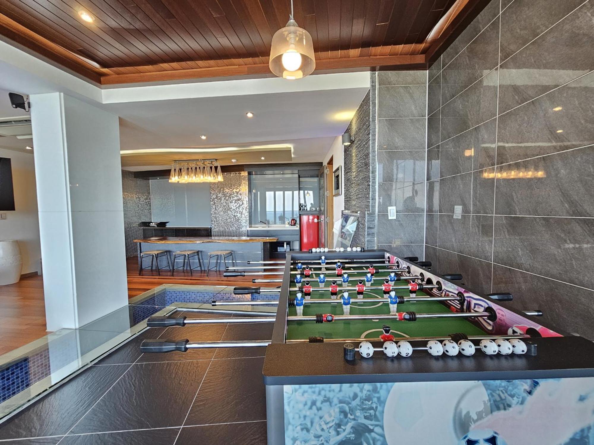 Jeju Hotel Scarboro Сеогвипо Екстериор снимка