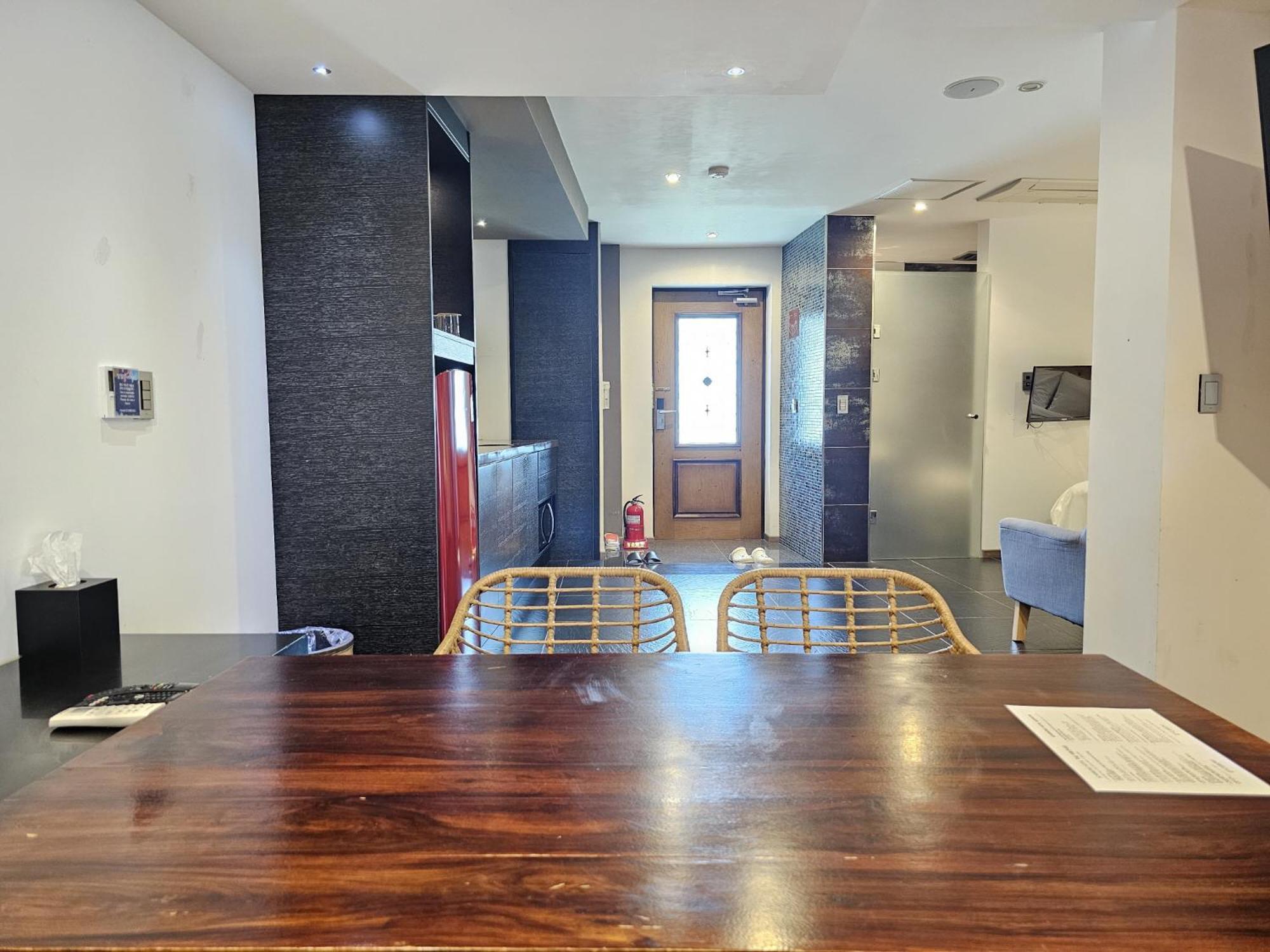 Jeju Hotel Scarboro Сеогвипо Екстериор снимка